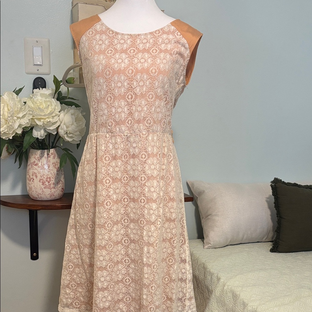 Forever 21 Lace Midi Dress